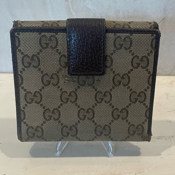 EUC Gucci monogram wallet - Picture 2 of 7